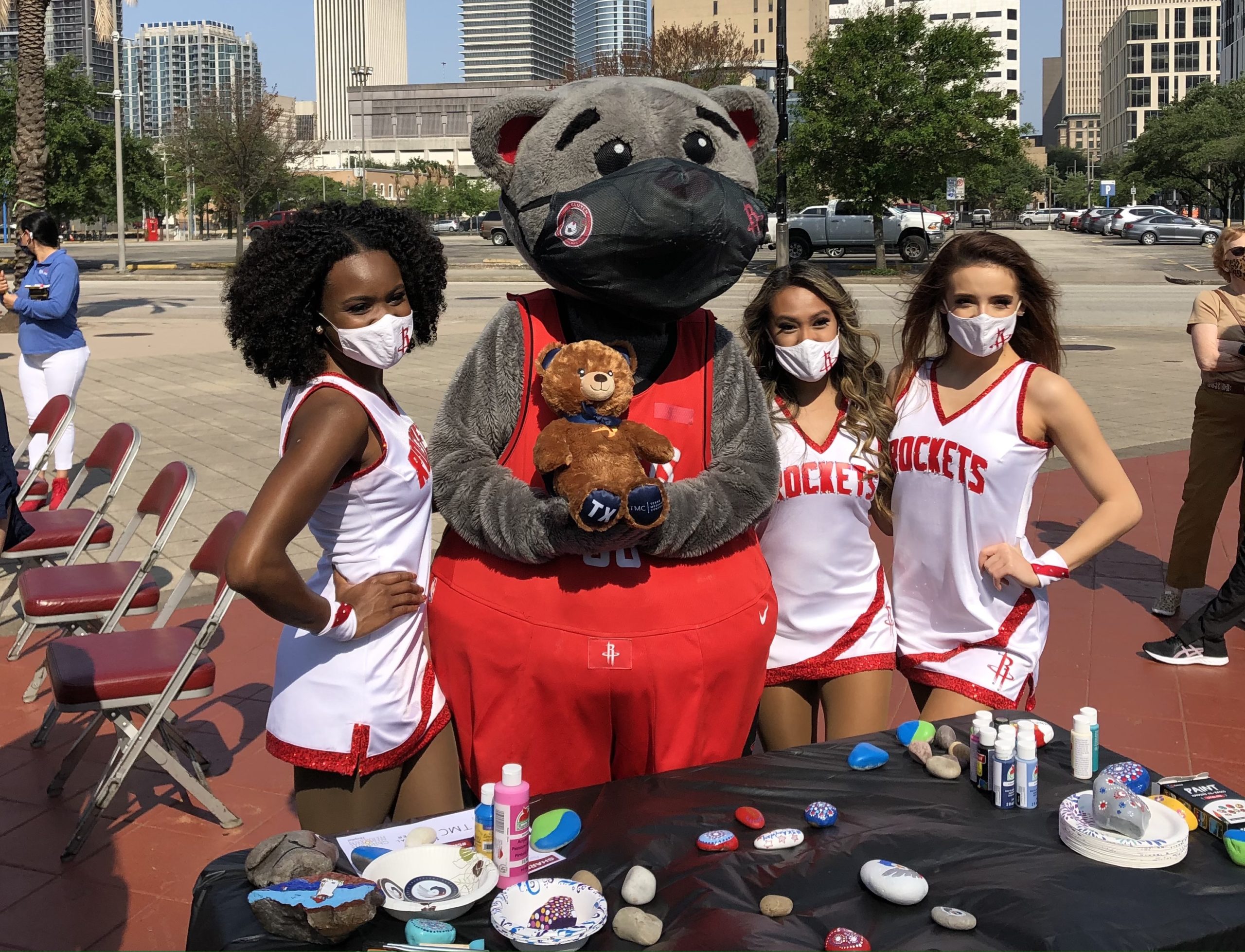 World Transplant Games 5K AnyWay Rocks Out At Toyota Center