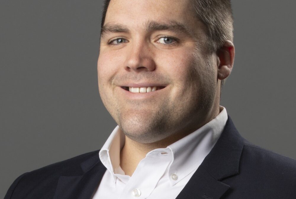 2025 Headshot Megna 001