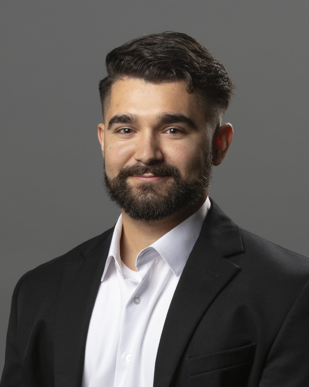 2025 Headshot Ramirez 001