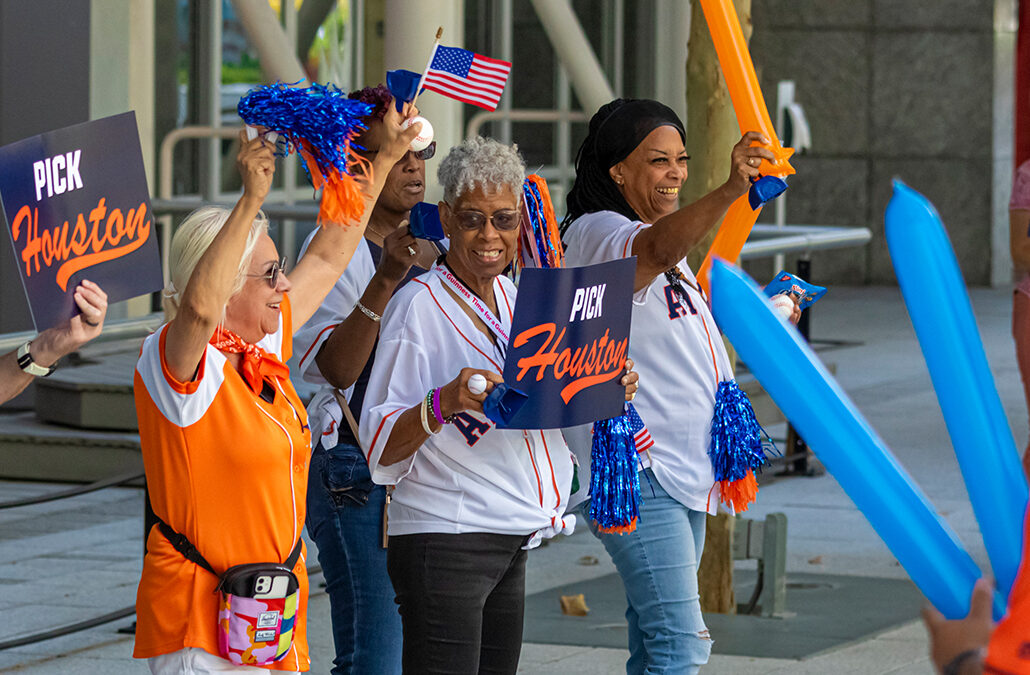 Houston Hosts World Baseball Classic Delegation